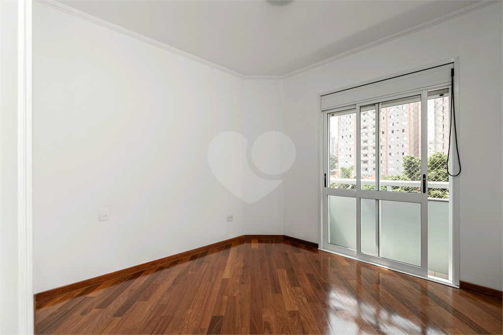Apartamento com 3 quartos sendo 2 suites - Excelente localização em Perdizes
