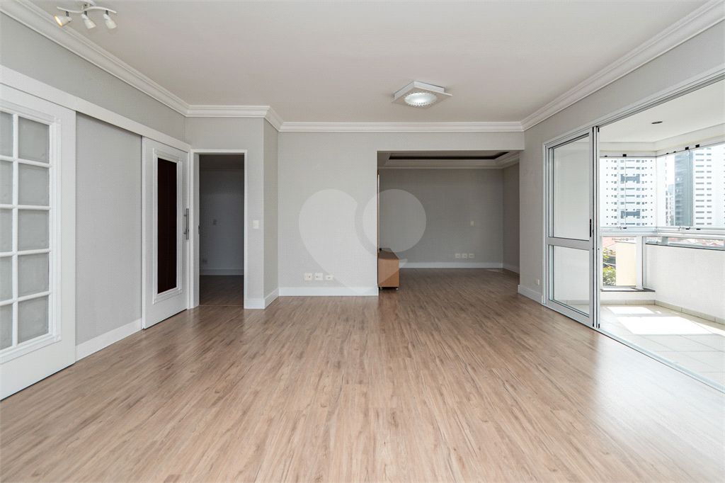 Apartamento com 3 quartos sendo 2 suites - Excelente localização em Perdizes