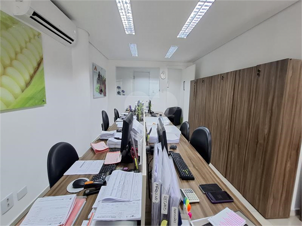Conjunto Comercial-Sala à venda com 1 quarto, 85m² - Foto 3