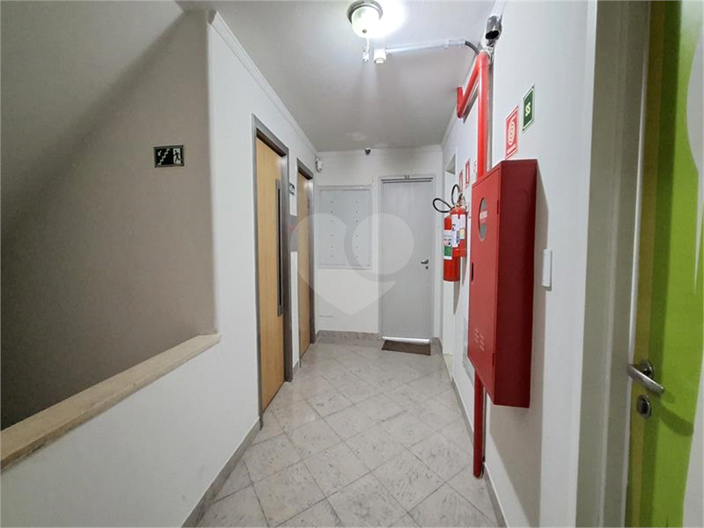 Conjunto Comercial-Sala à venda com 1 quarto, 85m² - Foto 25