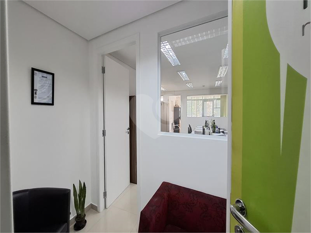 Conjunto Comercial-Sala à venda com 1 quarto, 85m² - Foto 24