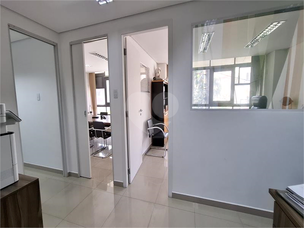 Conjunto Comercial-Sala à venda com 1 quarto, 85m² - Foto 21