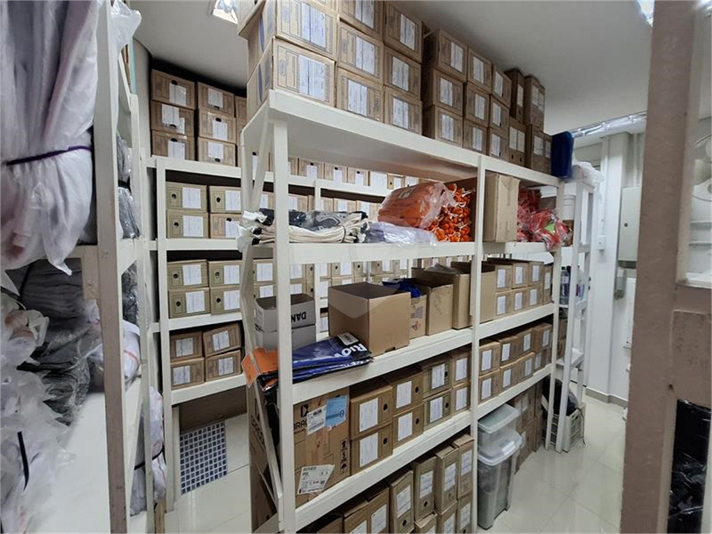 Conjunto Comercial-Sala à venda com 1 quarto, 85m² - Foto 22