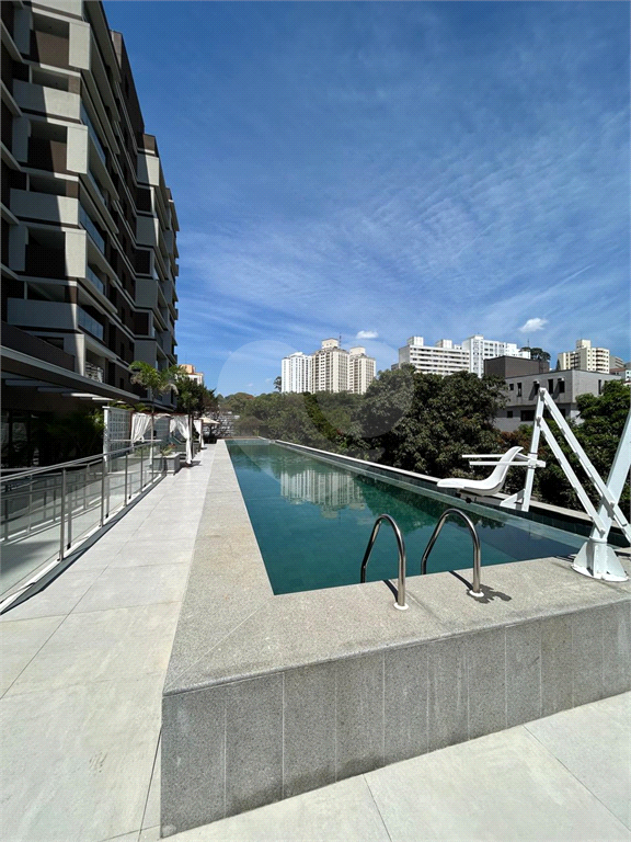 Apto novo à venda | 180 m² | 4 Quartos | 4 suítes | 3 vagas em Perdizes