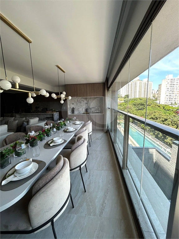 Apto novo à venda | 180 m² | 4 Quartos | 4 suítes | 3 vagas em Perdizes