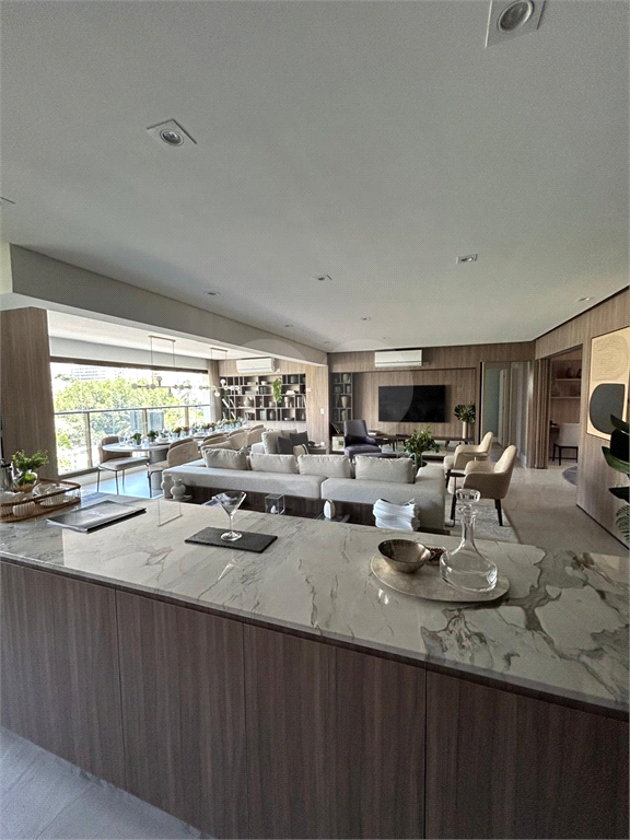 Apto novo à venda | 180 m² | 4 Quartos | 4 suítes | 3 vagas em Perdizes