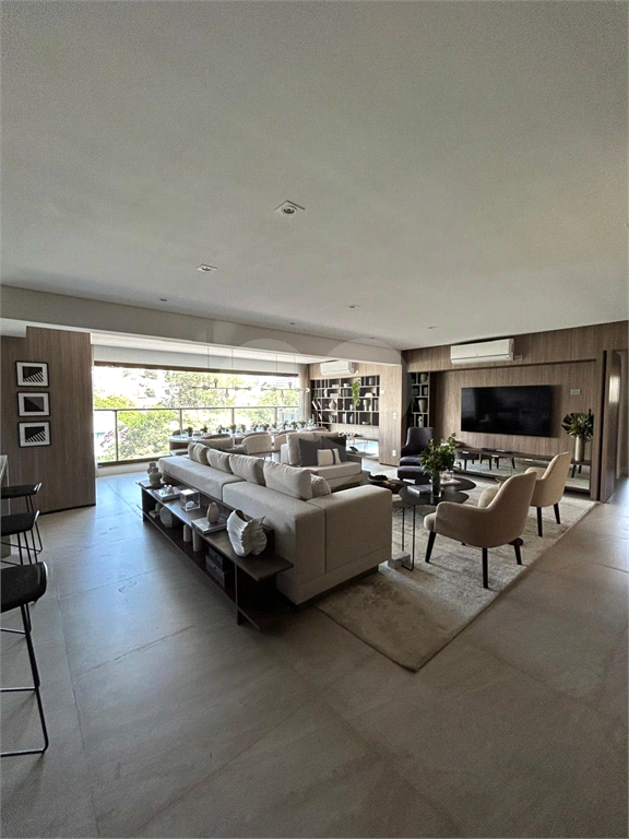 Apto novo à venda | 180 m² | 4 Quartos | 4 suítes | 3 vagas em Perdizes