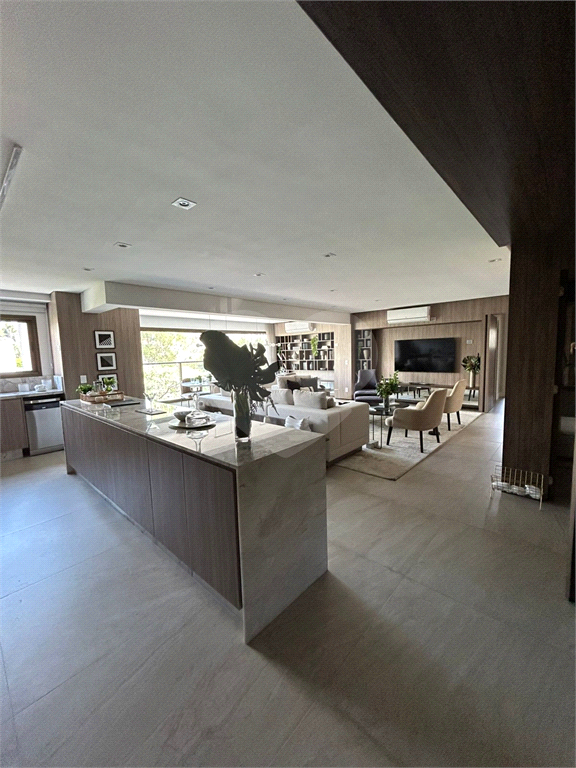 Apto novo à venda | 180 m² | 4 Quartos | 4 suítes | 3 vagas em Perdizes