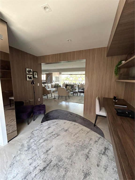 Apto novo à venda | 180 m² | 4 Quartos | 4 suítes | 3 vagas em Perdizes