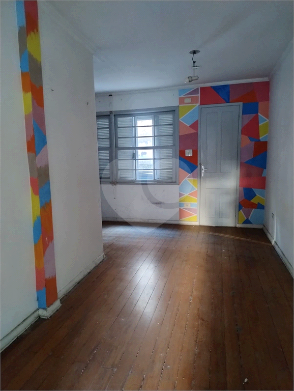 Sobrado com espaço comercial e residencial em excelente localização em Santana na rua Dr. Olavo Egídio