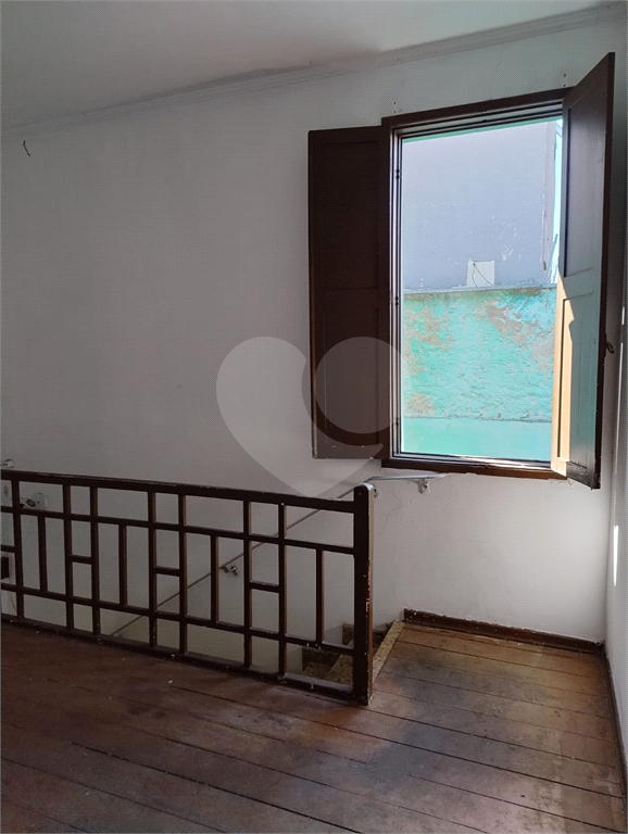 Sobrado com espaço comercial e residencial em excelente localização em Santana na rua Dr. Olavo Egídio