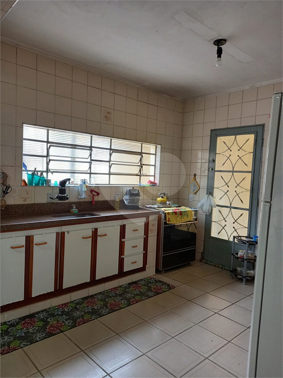 Casa à venda com 3 quartos, 346m² - Foto 11