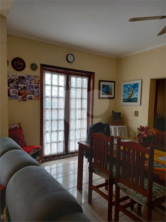 Casa à venda com 3 quartos, 346m² - Foto 17