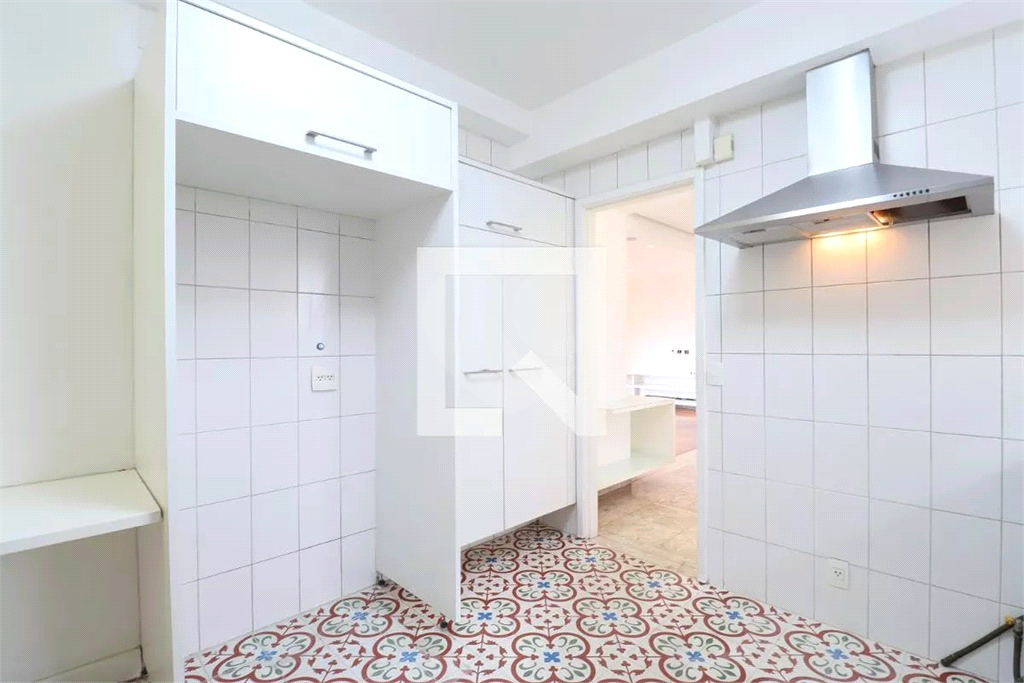 APARTAMENTO em PERDIZES