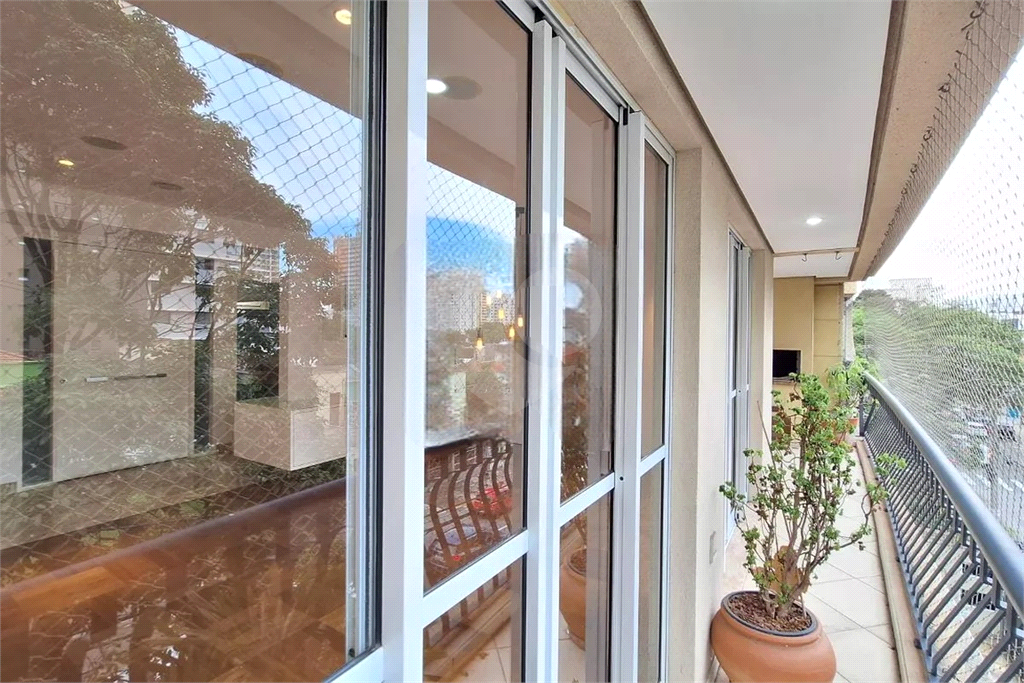 APARTAMENTO em PERDIZES