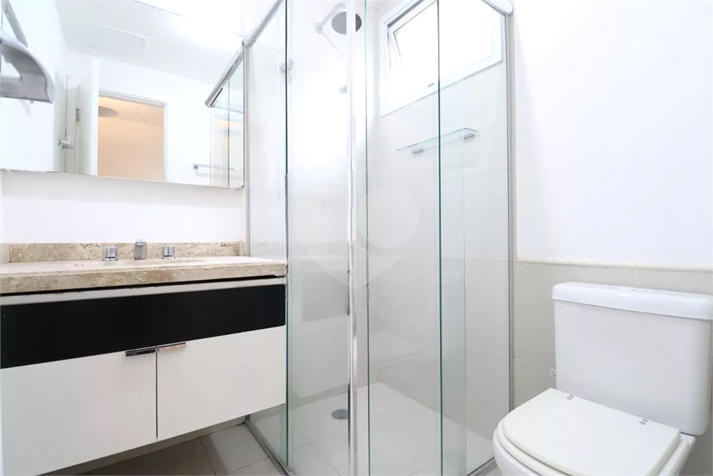 APARTAMENTO em PERDIZES