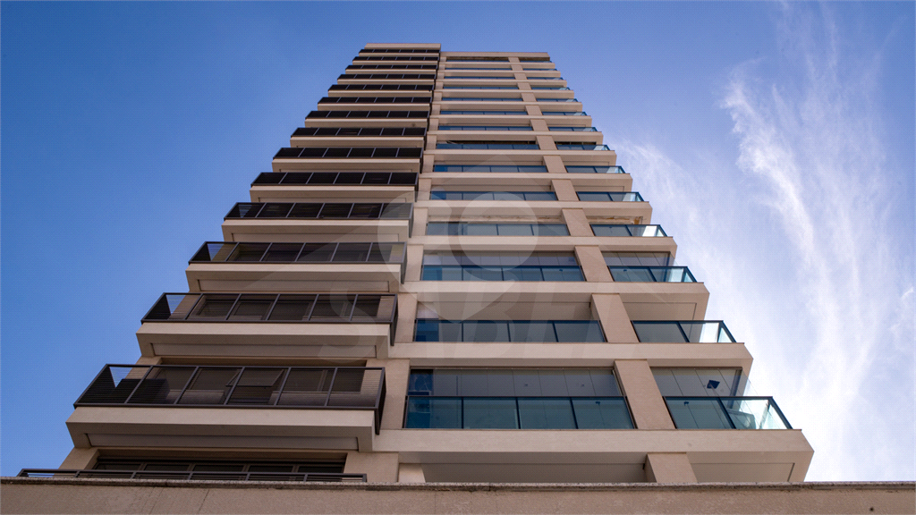 Apartamento de 255m² em Santana, 4 suítes, 4 vagas - Próximo à Av. Braz Leme - Alto Padrão 