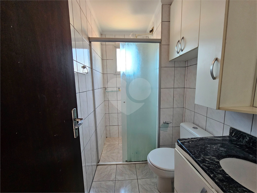 Apartamento com 2 Quartos e 1 Banheiro à Venda, com 55 metros quadrados