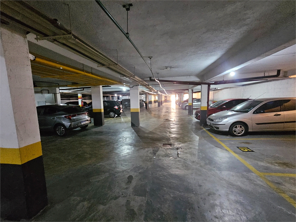 Apartamento com 2 Quartos e 1 Banheiro à Venda, com 55 metros quadrados