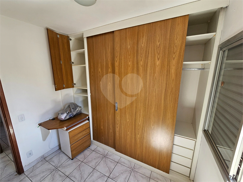Apartamento com 2 Quartos e 1 Banheiro à Venda, com 55 metros quadrados