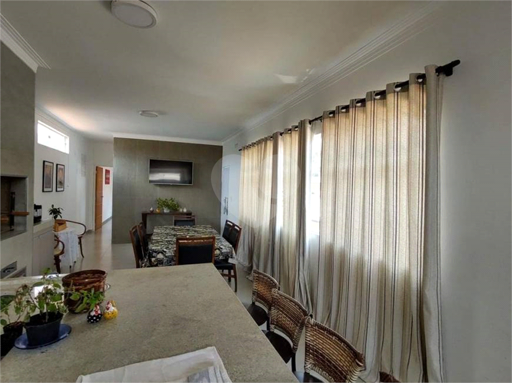 Casa à venda e aluguel com 5 quartos, 185m² - Foto 13