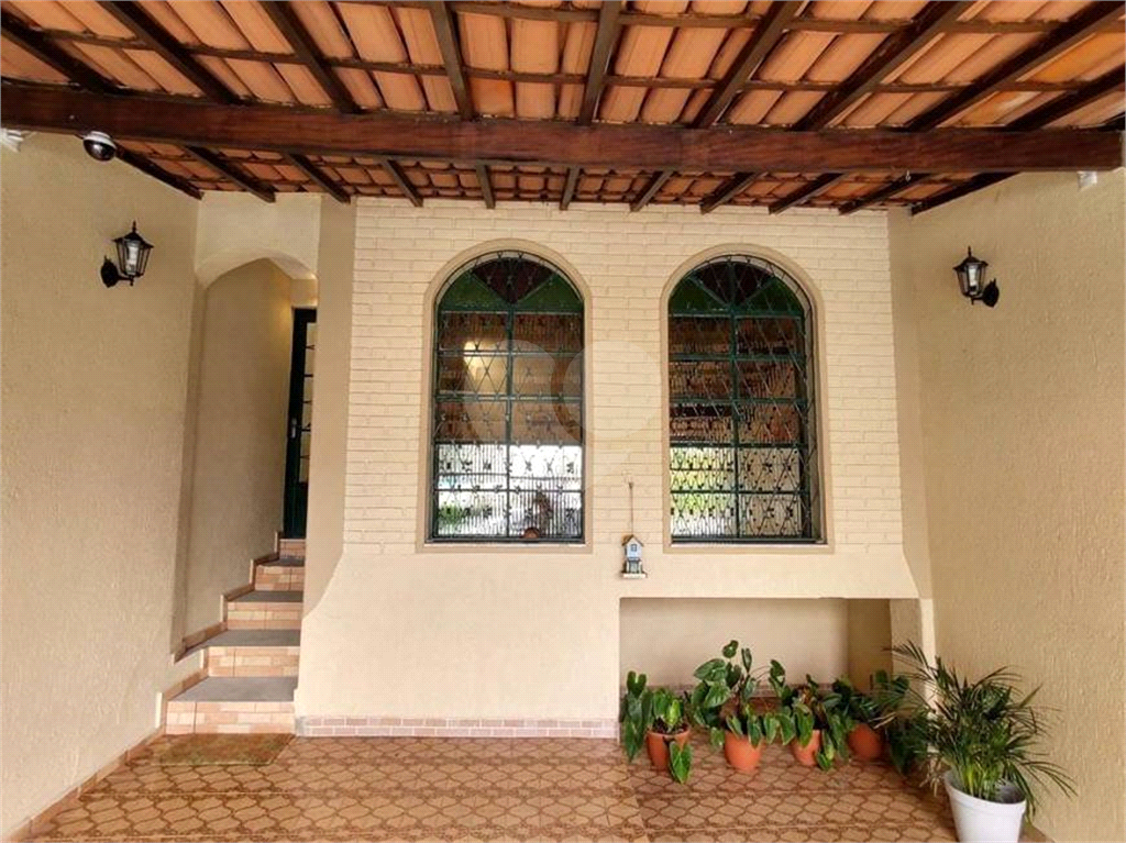 Casa à venda e aluguel com 5 quartos, 185m² - Foto 16