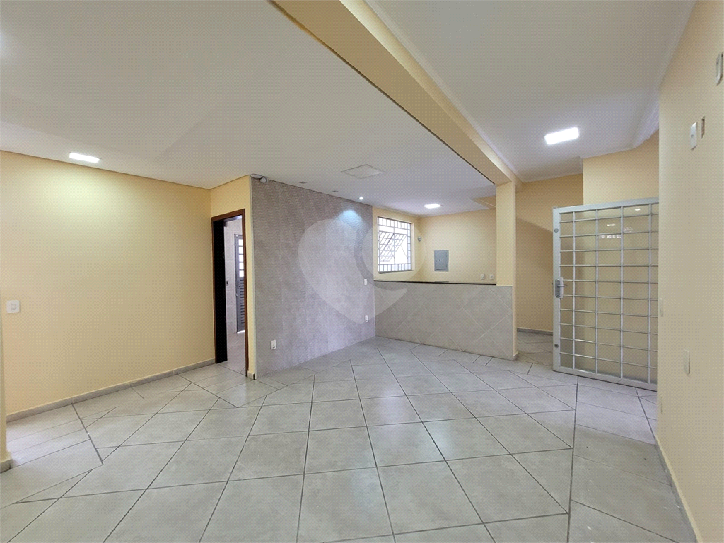 Casa à venda com 4 quartos, 300m² - Foto 31