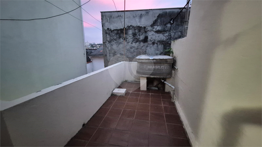Sobrado com dois quartos a venda no Jardim Tremembé.