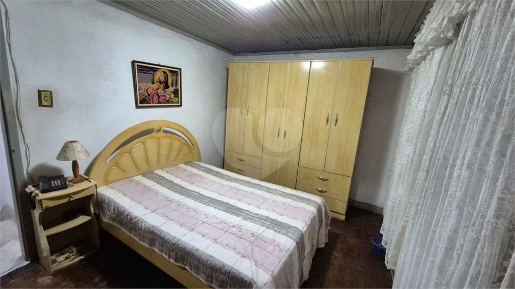 Sobrado com dois quartos a venda no Jardim Tremembé.