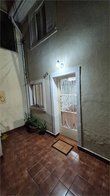 Sobrado com dois quartos a venda no Jardim Tremembé.