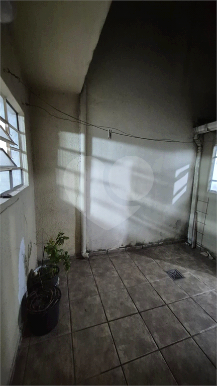 Sobrado com dois quartos a venda no Jardim Tremembé.