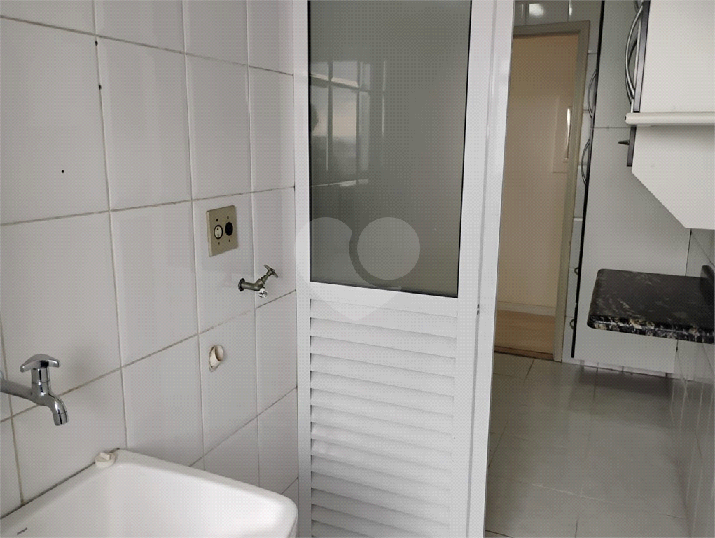 APARTAMENTO em VILA GUILHERME