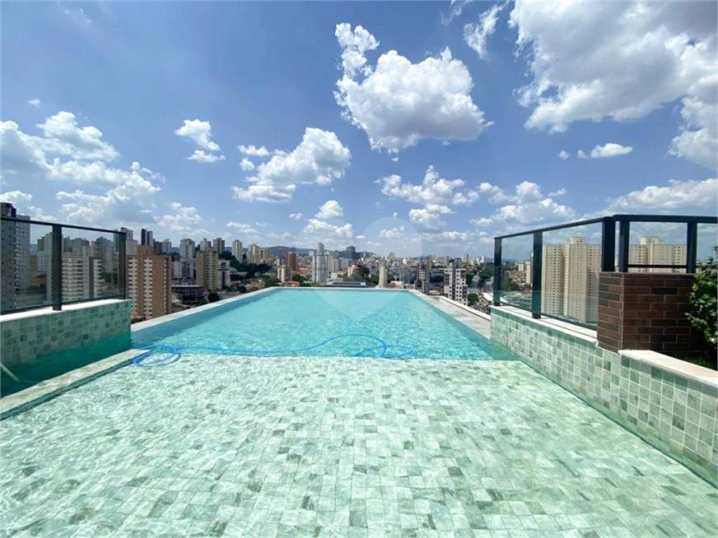 APARTAMENTO em SANTANA