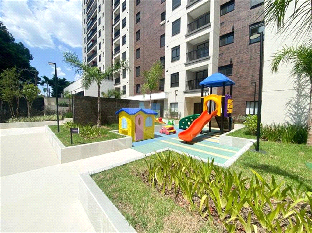 APARTAMENTO em SANTANA