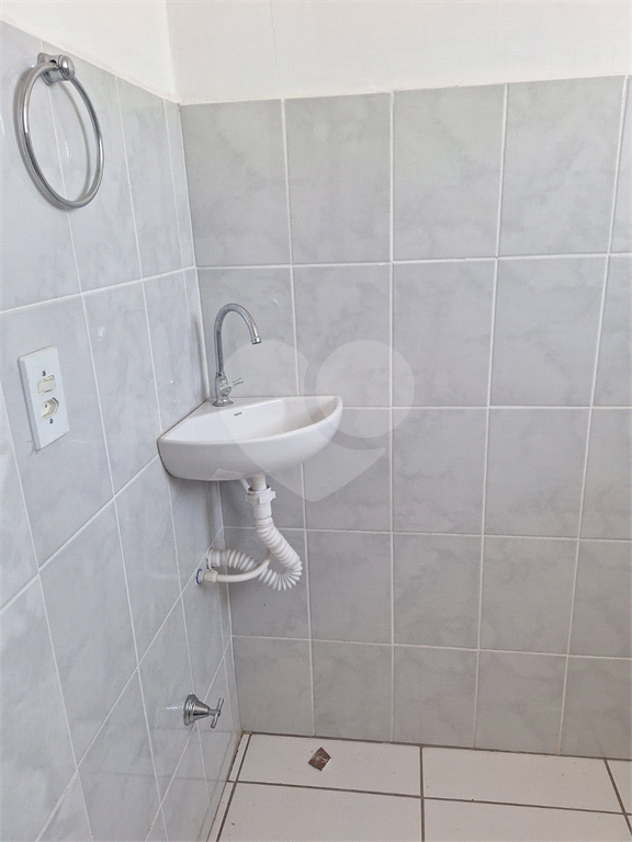 Apartamento à venda com 2 quartos, 42m² - Foto 20