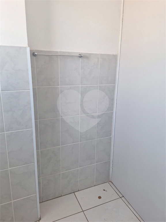 Apartamento à venda com 2 quartos, 42m² - Foto 18