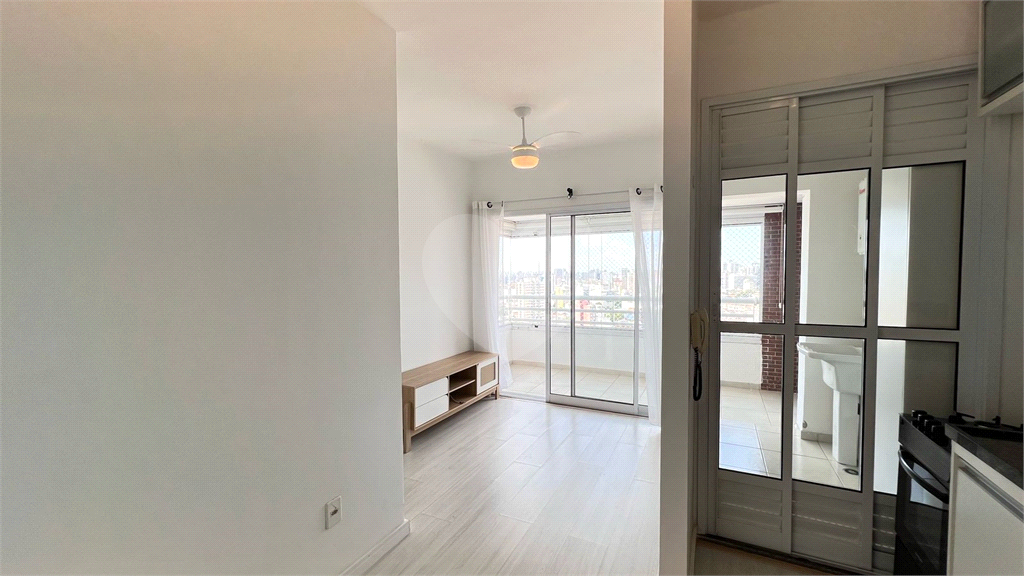 Apartamento à venda ou locação na Bela Vista