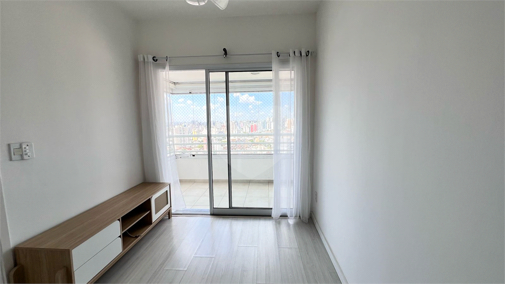 Apartamento à venda ou locação na Bela Vista
