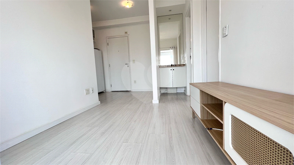 Apartamento à venda ou locação na Bela Vista