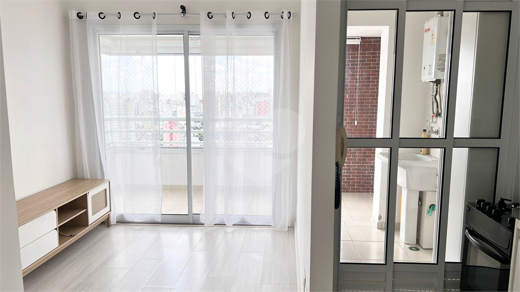 Apartamento à venda ou locação na Bela Vista