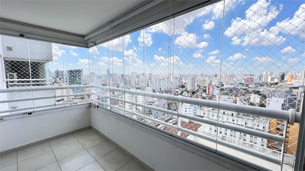 Apartamento à venda ou locação na Bela Vista