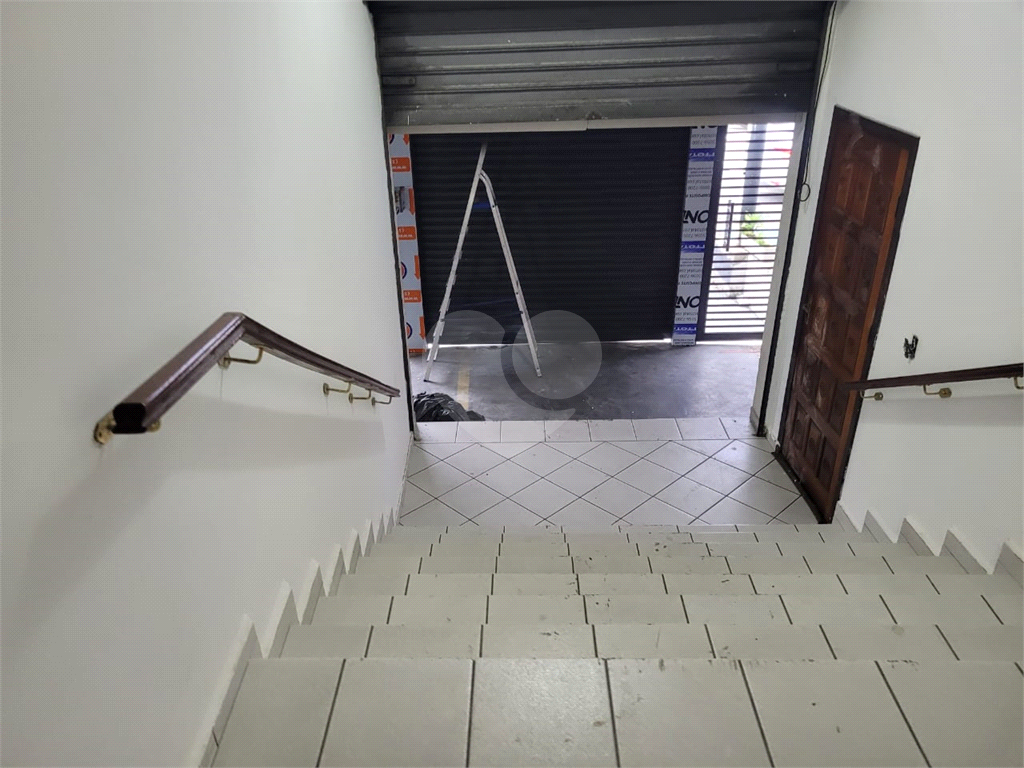 Prédio Comercial para Locação no – Salão Amplo + Casa no Piso Superior