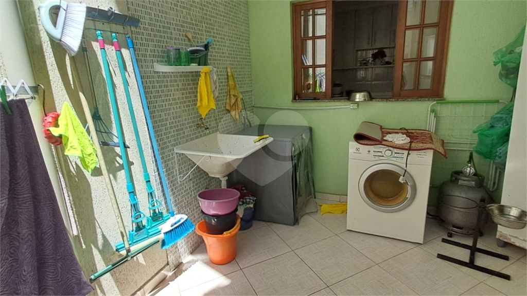 SOBRADO À VENDA | 145 m2 | 3 DORMITÓRIOS (1 SUÍTE) | 6 VAGAS NA CIDADE LÍDER!