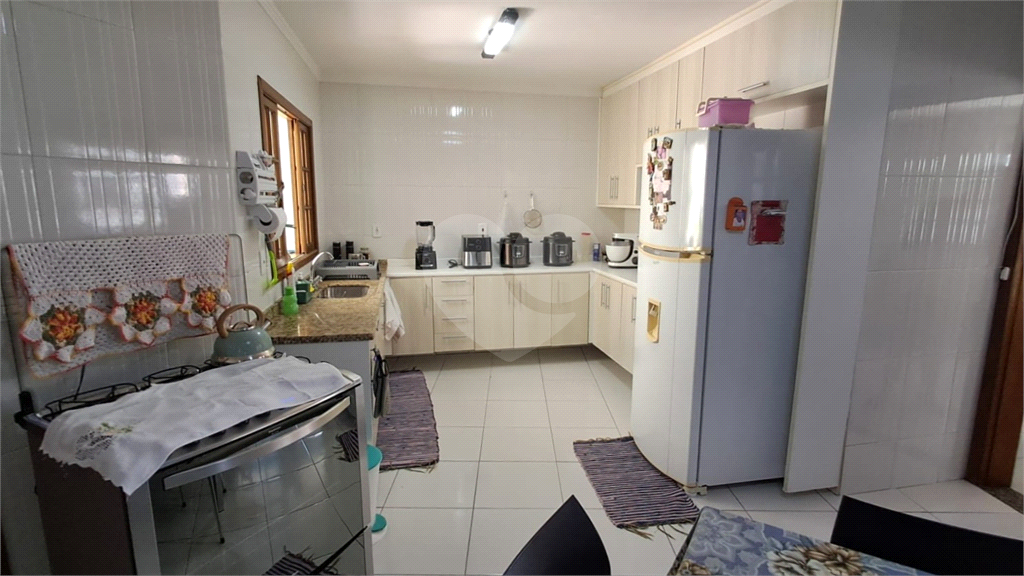SOBRADO À VENDA | 145 m2 | 3 DORMITÓRIOS (1 SUÍTE) | 6 VAGAS NA CIDADE LÍDER!