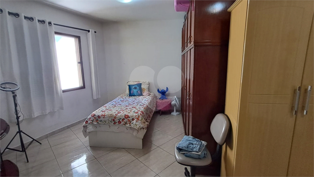 SOBRADO À VENDA | 145 m2 | 3 DORMITÓRIOS (1 SUÍTE) | 6 VAGAS NA CIDADE LÍDER!