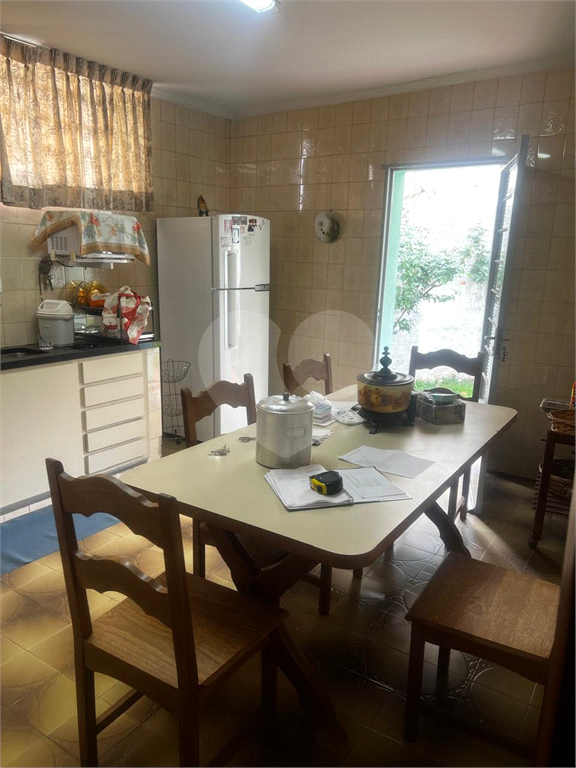 Casa à venda com 3 quartos, 191m² - Foto 9