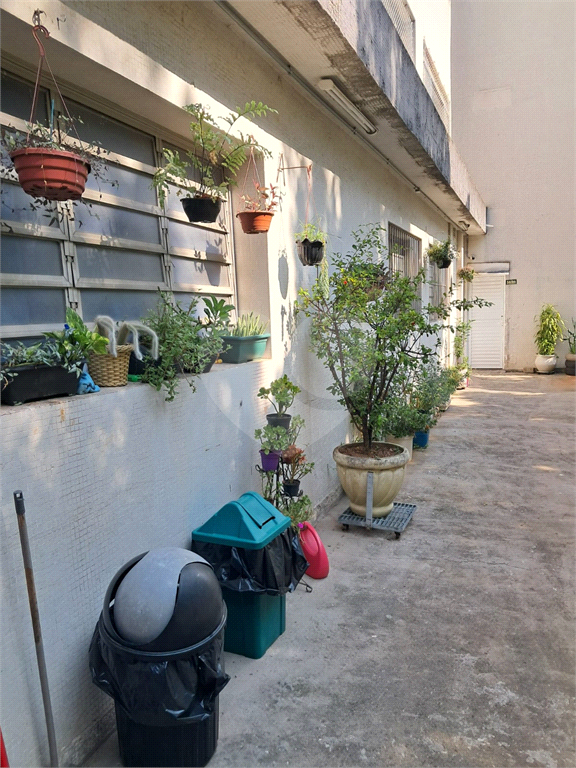 Excelente Custo Benefício, 01 Dormitório com 01 Vaga, 58m²
