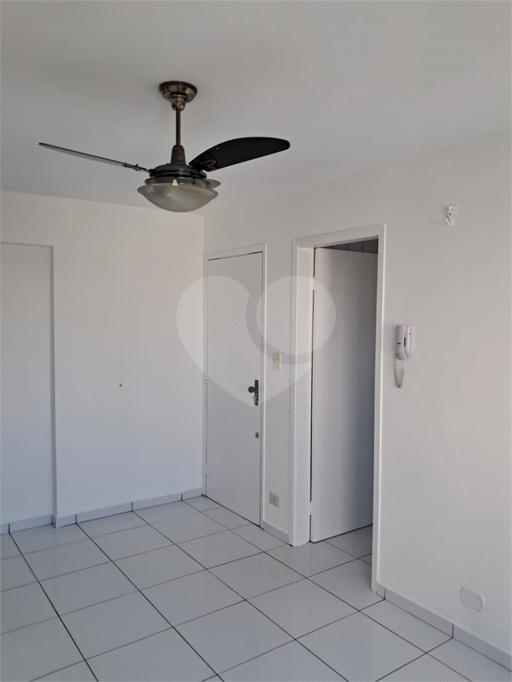 Excelente Custo Benefício, 01 Dormitório com 01 Vaga, 58m²