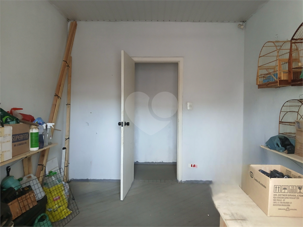 Vende-se Terreno de Esquina na Casa Verde
