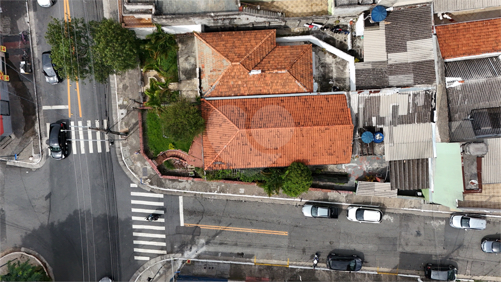 Vende-se Terreno de Esquina na Casa Verde